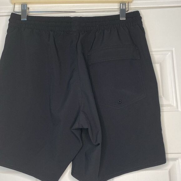 Volcom Black Board Shorts Size Small - Picture 5 of 6